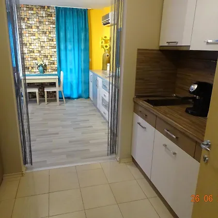 Bay Apartgaliayani Apartment *